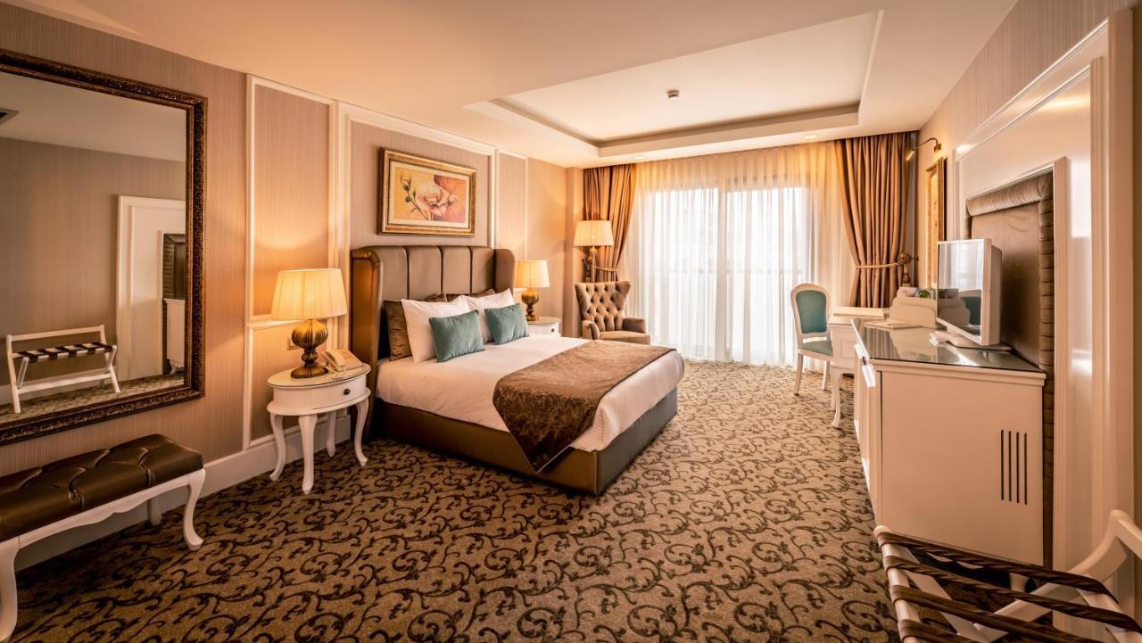 Vuni Palace Premium Hotel & Spa & Casino Beachfront Location ! Кирения Экстерьер фото