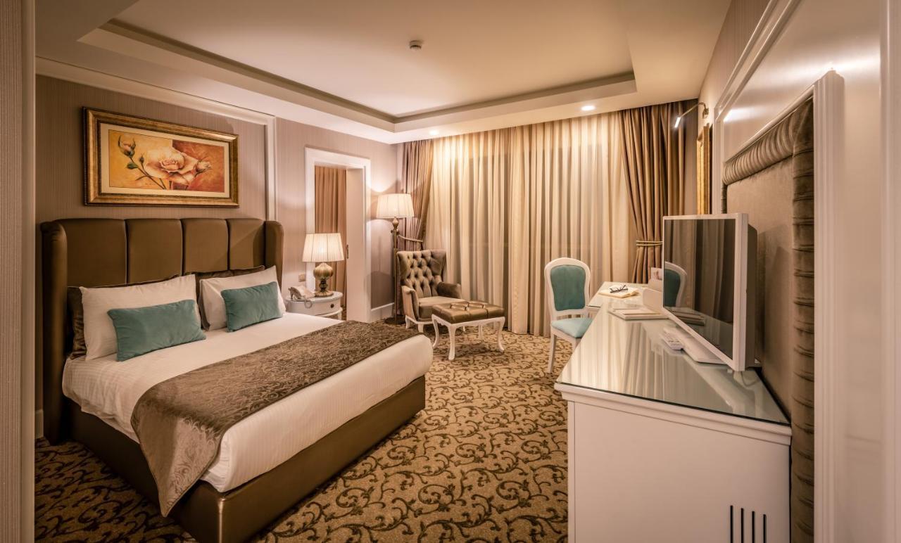 Vuni Palace Premium Hotel & Spa & Casino Beachfront Location ! Кирения Экстерьер фото